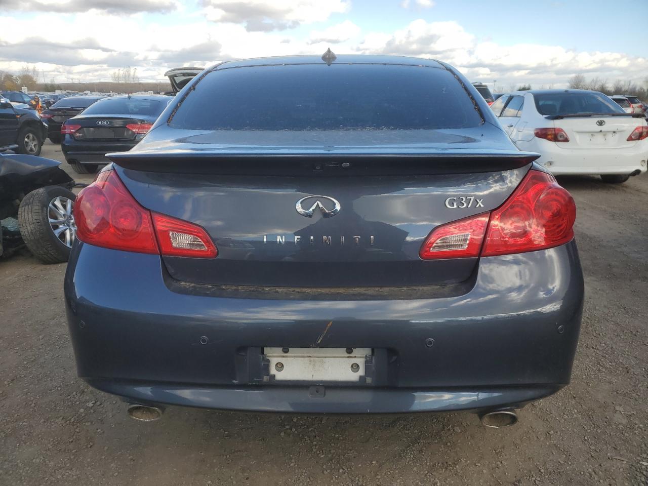2013 Infiniti G - Image 6
