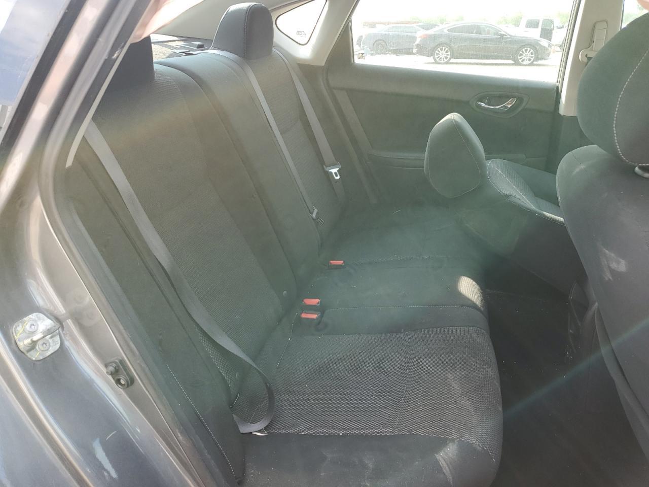 2019 Nissan Sentra - Image 10
