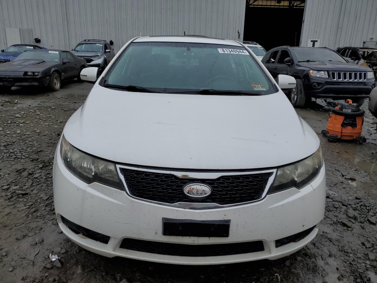 VIN KNAFU4A25D5678898 2013 KIA FORTE no.5