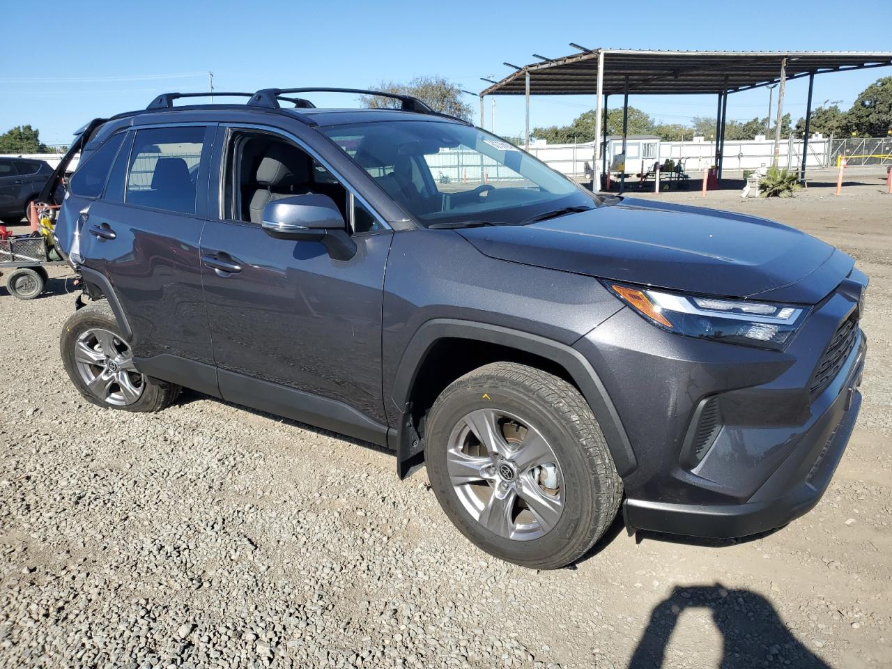 2023 Toyota RAV 4 - Image 4