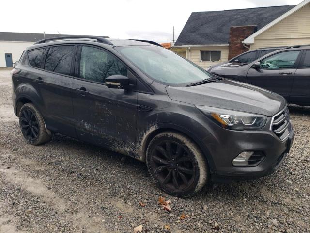  FORD ESCAPE 2017 Серый