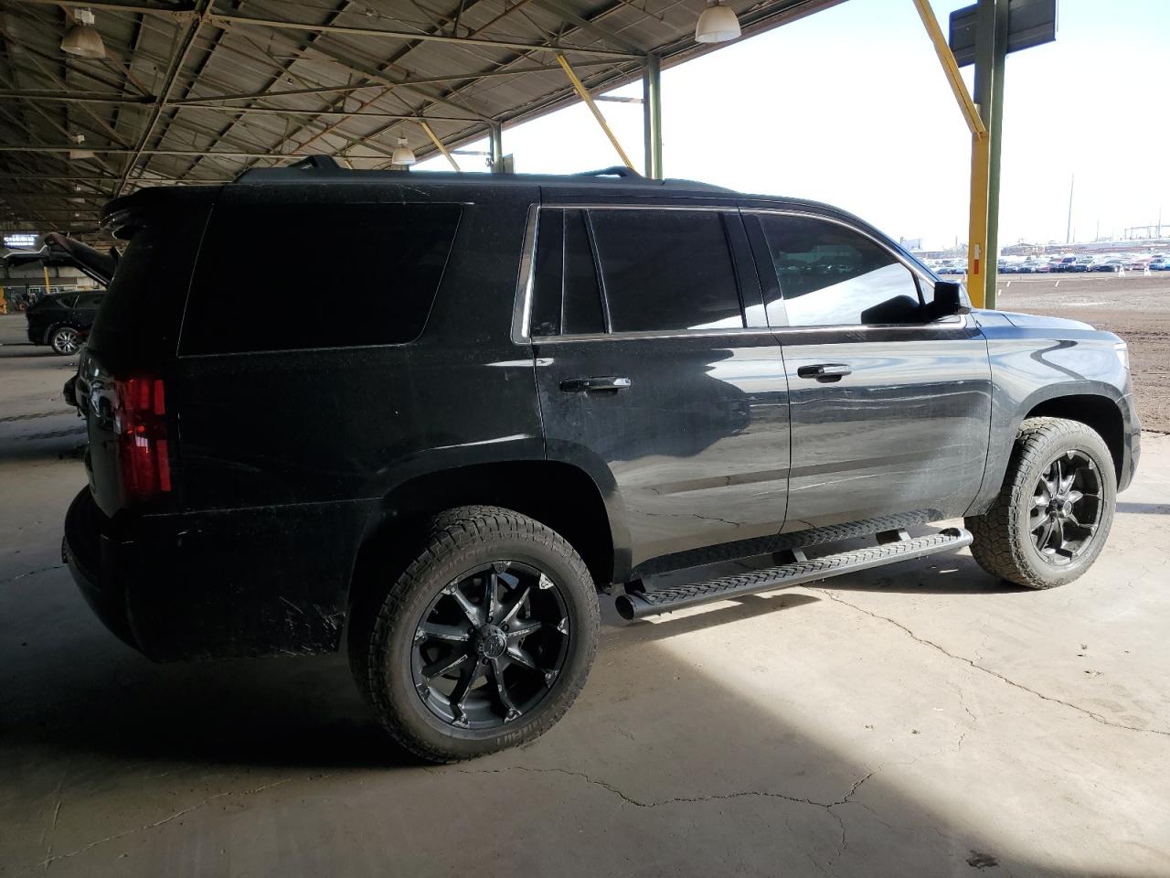 2017 Chevrolet Tahoe - Image 3