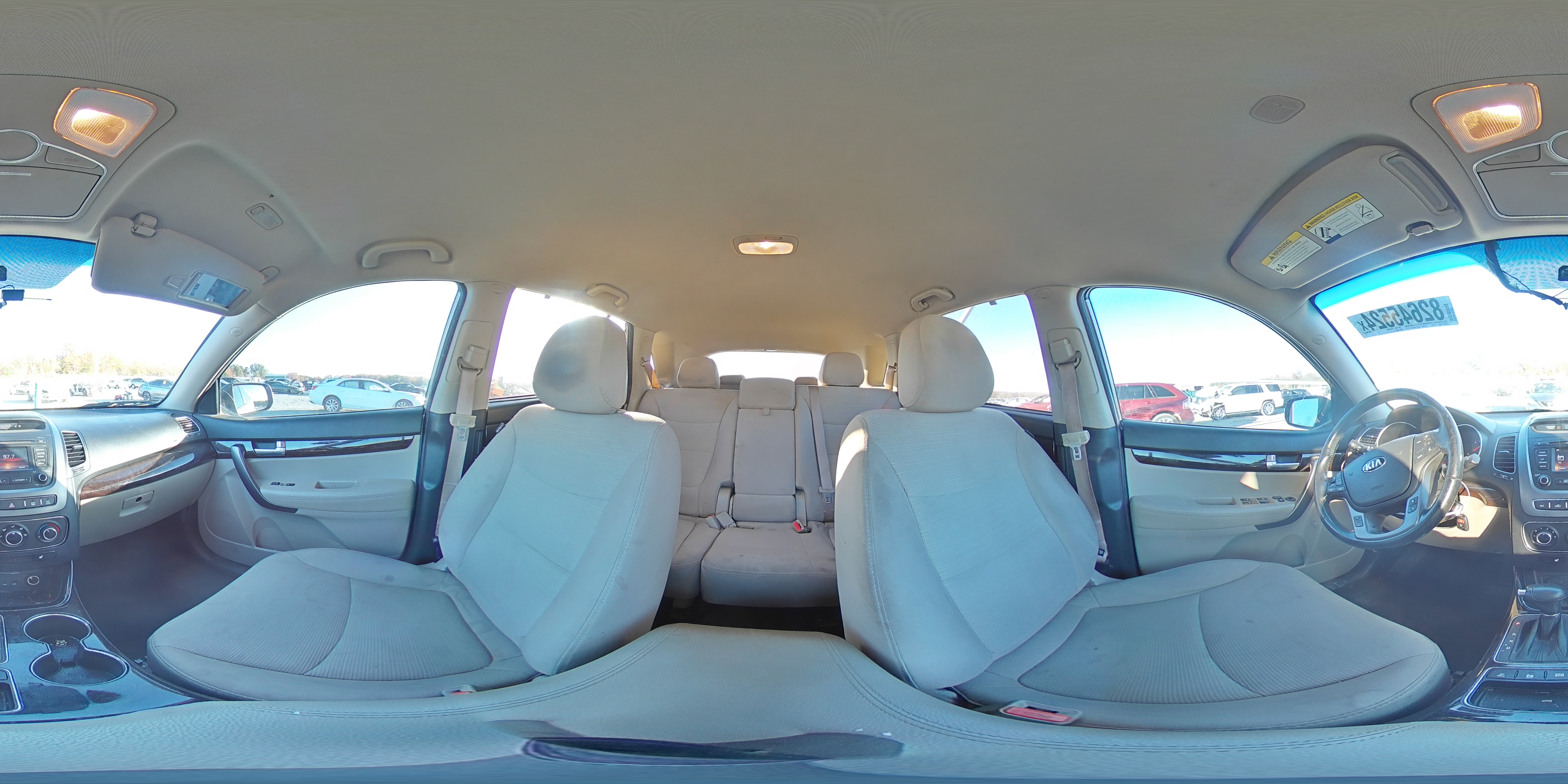 2014 Kia Sorento - Image 13