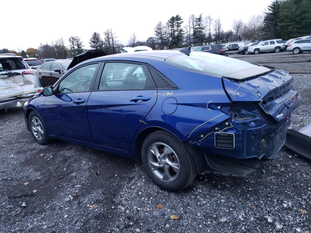 2021 Hyundai Elantra - Image 2