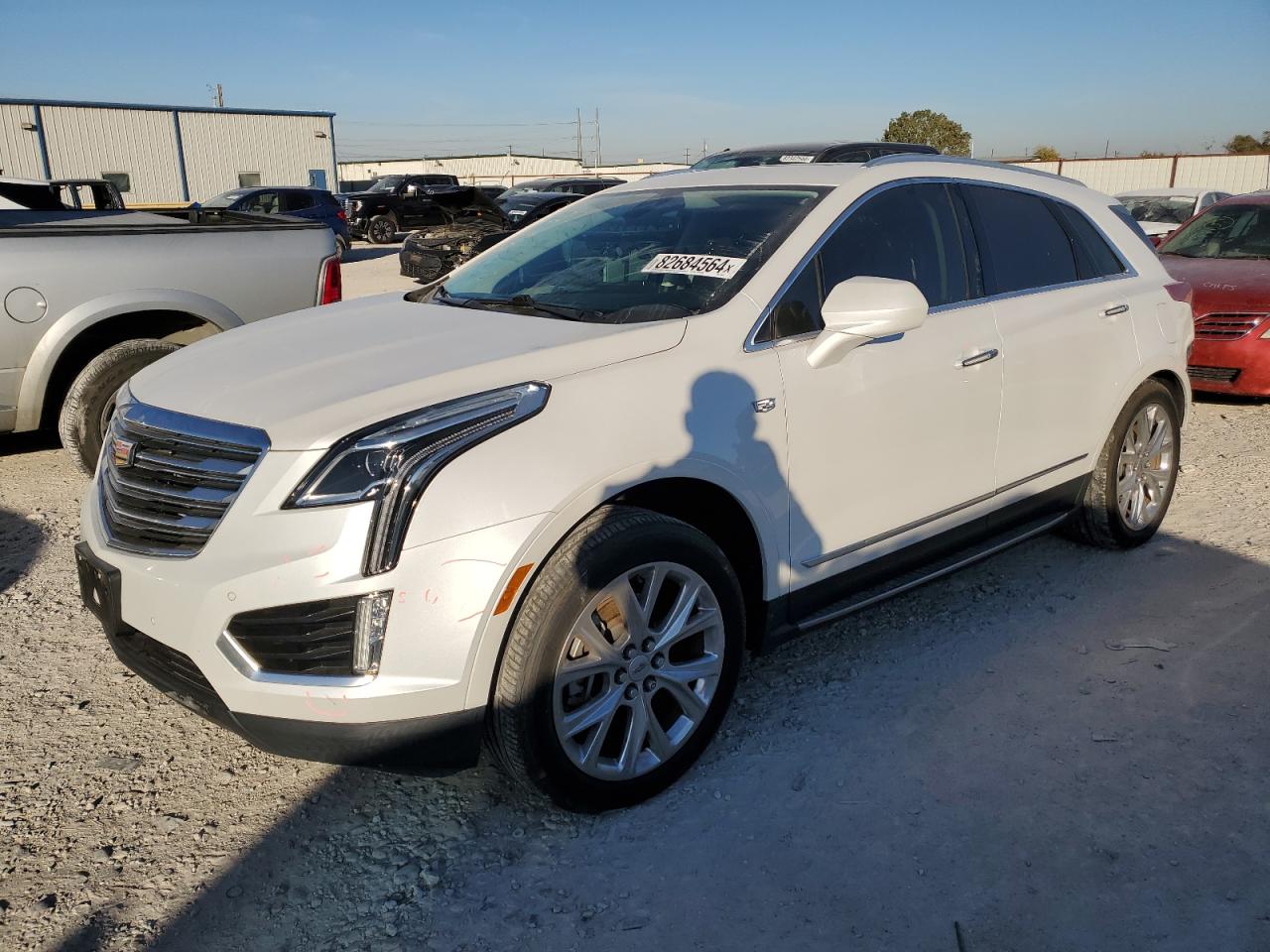 VIN 1GYKNCRS4HZ109014 2017 CADILLAC XT5 no.1