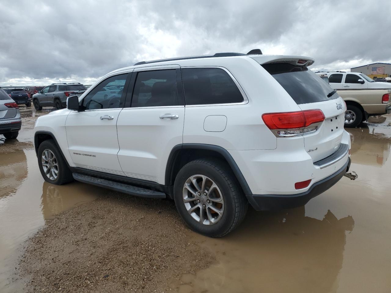 2015 Jeep Grand Cherokee - Image 2