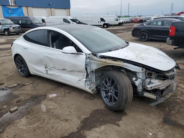  TESLA MODEL 3 2019 Белы