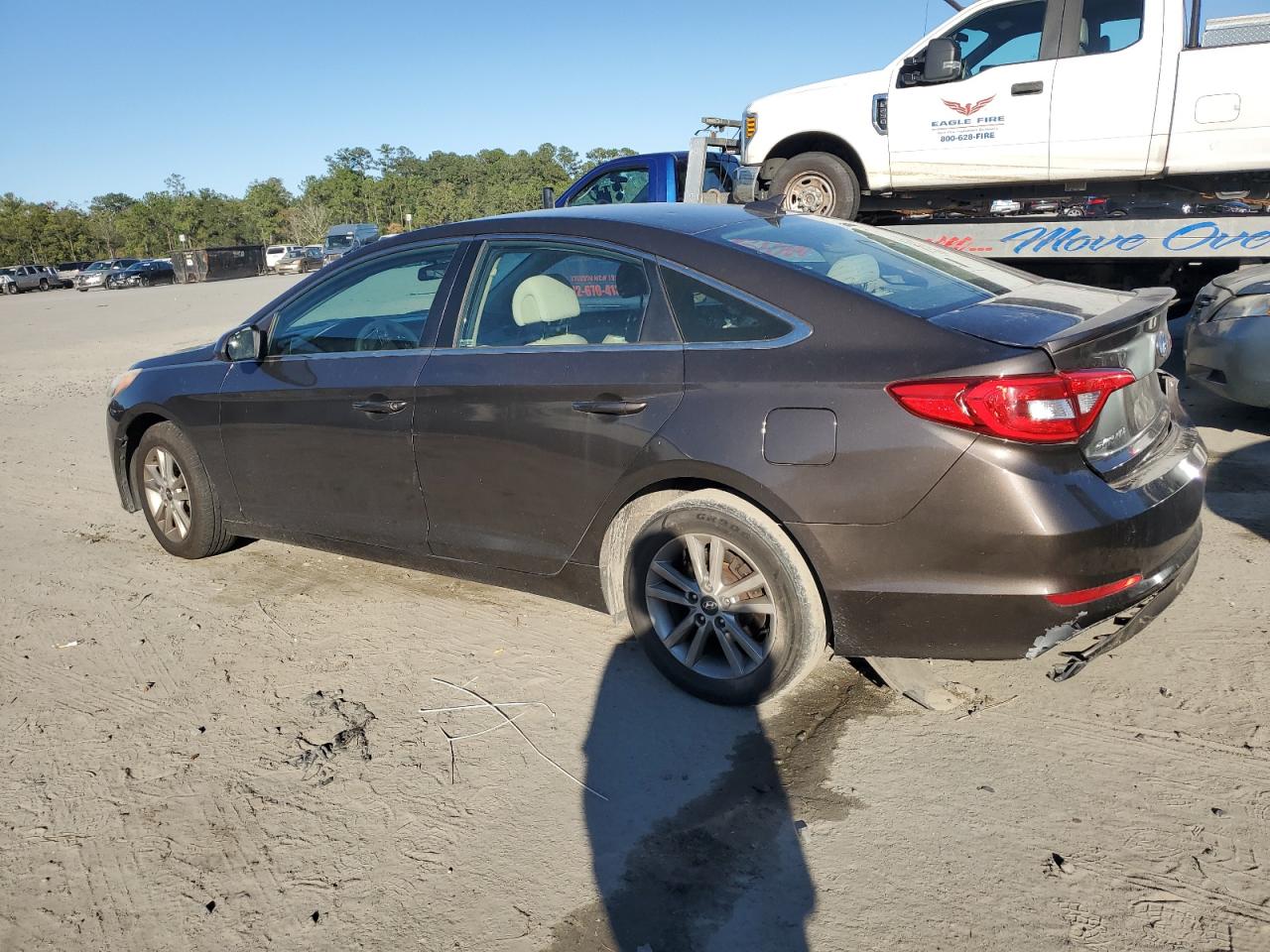 2015 Hyundai Sonata - Image 2