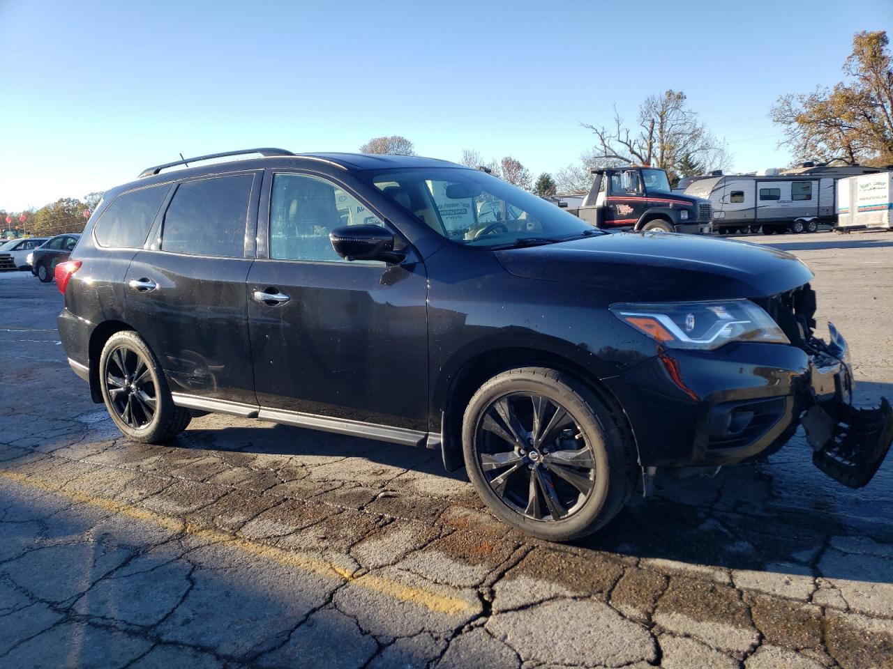 2018 Nissan Pathfinder - Image 4