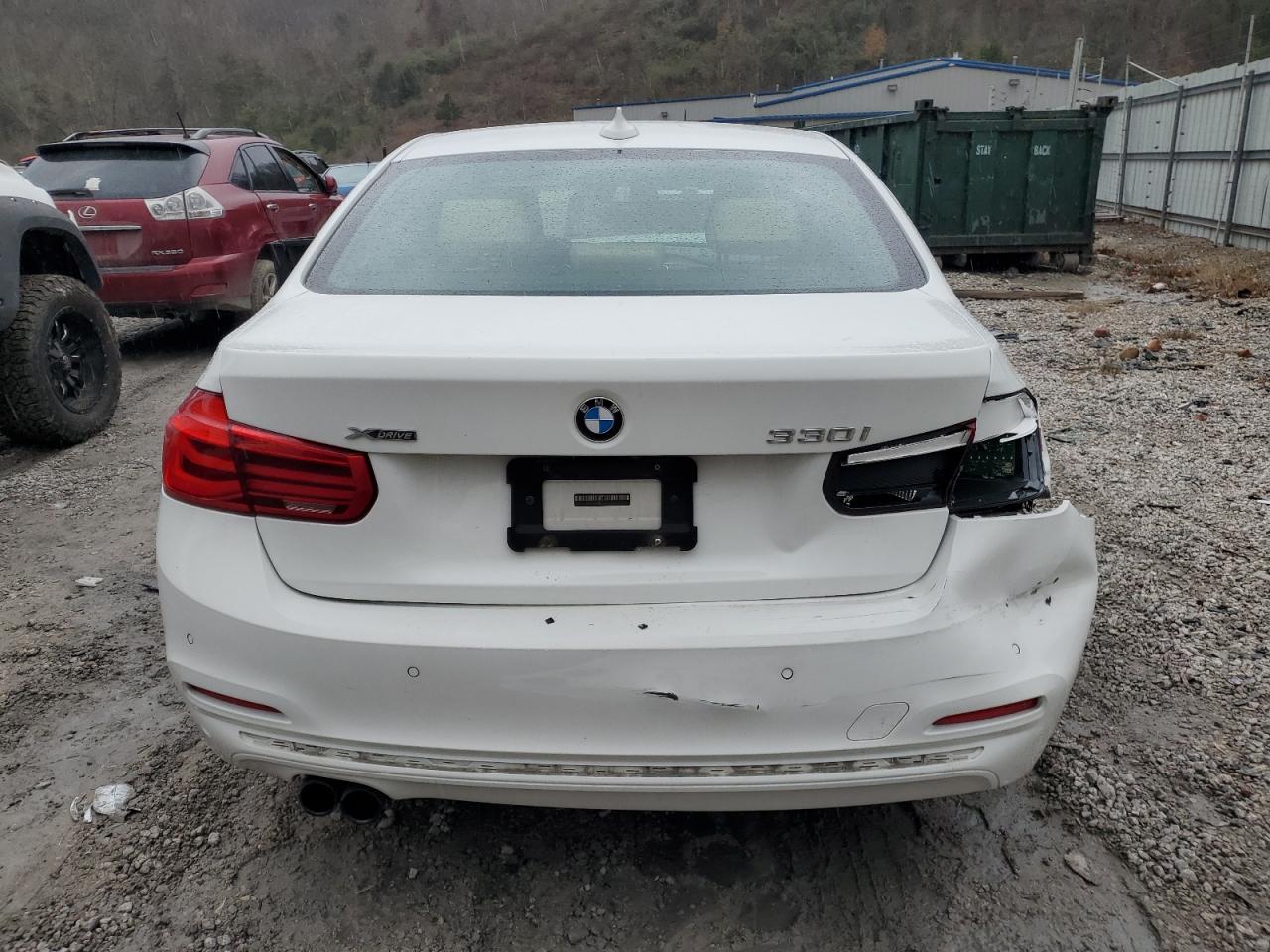 VIN WBA8D9G53HNU60472 2017 BMW 3 SERIES no.6