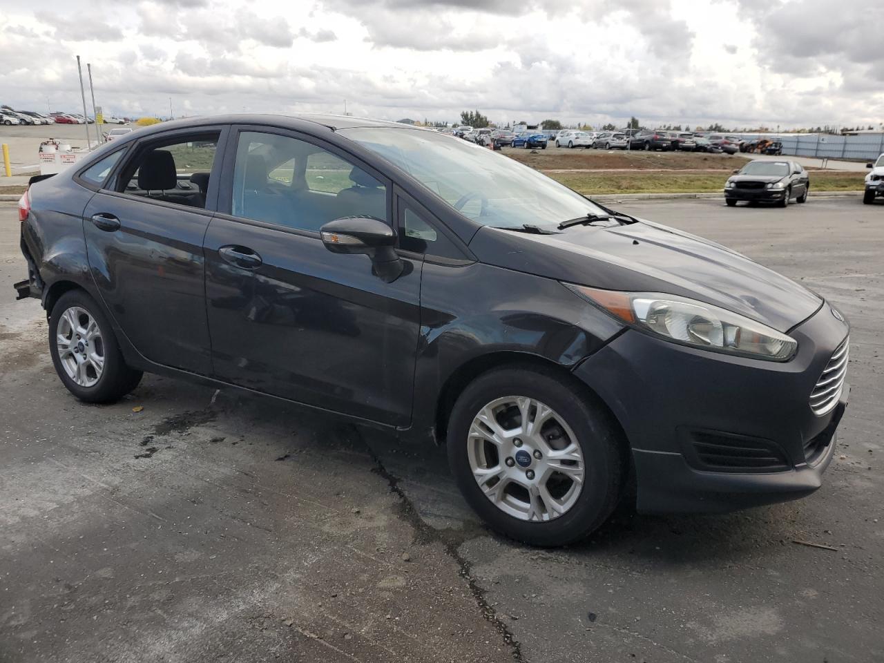 VIN 3FADP4BJ9EM118021 2014 FORD FIESTA no.4