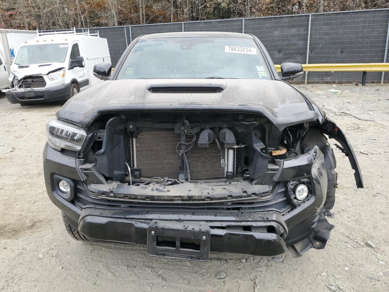 2020 Toyota Tacoma - Image 5