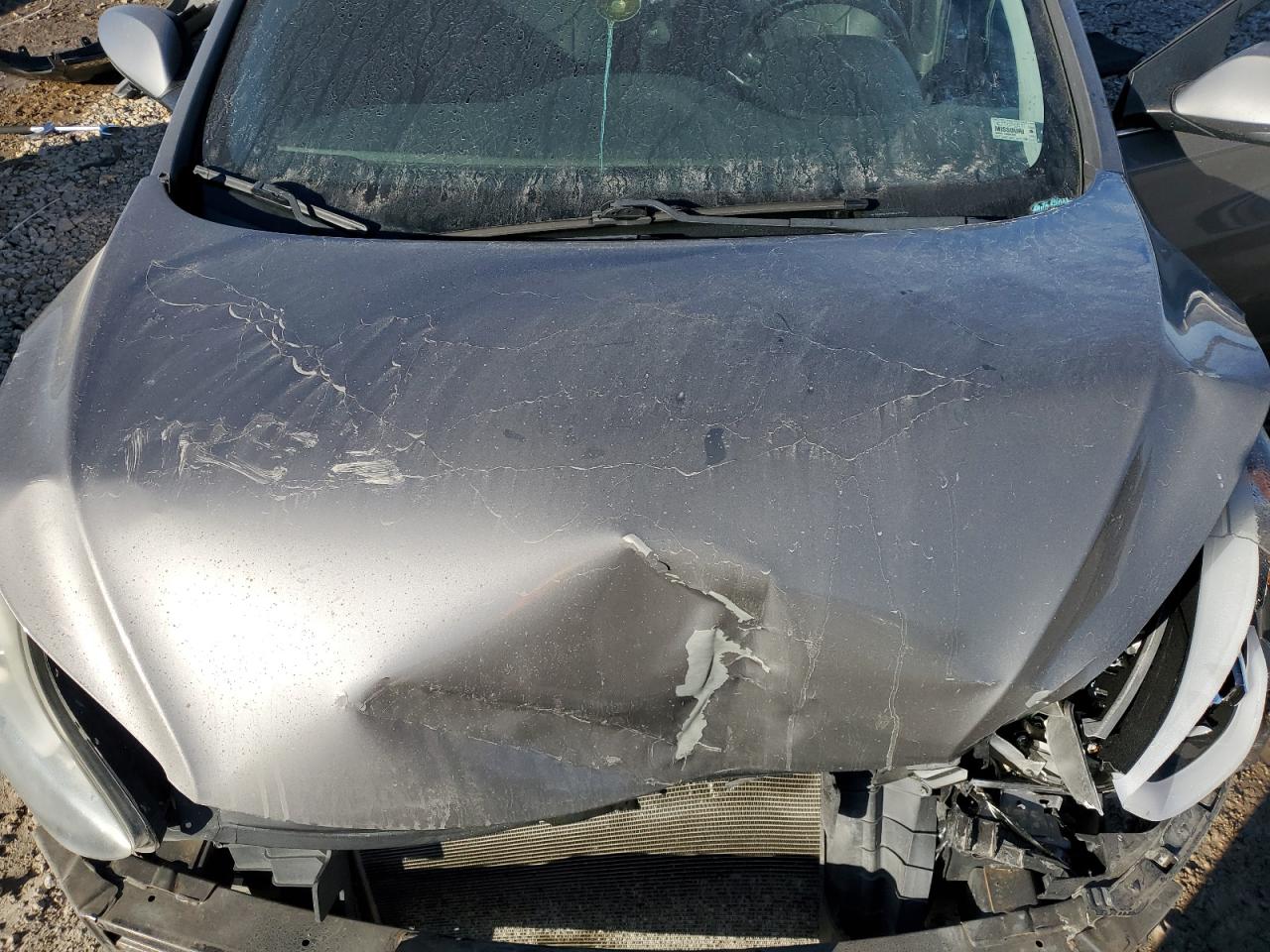 2014 Hyundai Elantra - Image 12