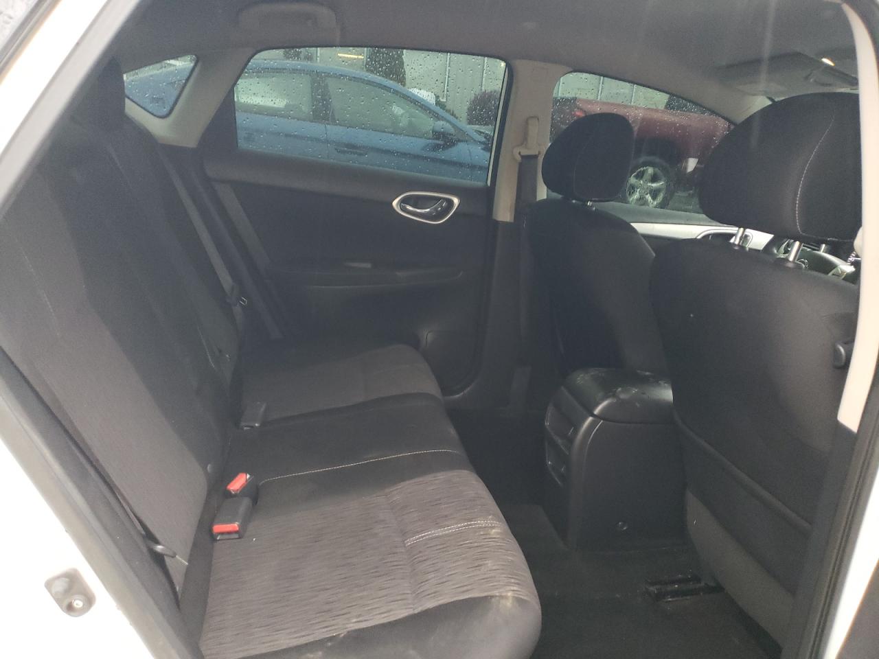 2014 Nissan Sentra - Image 10
