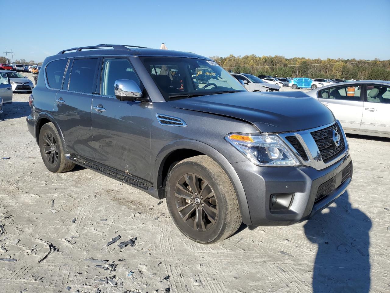 2017 Nissan Armada - Image 4