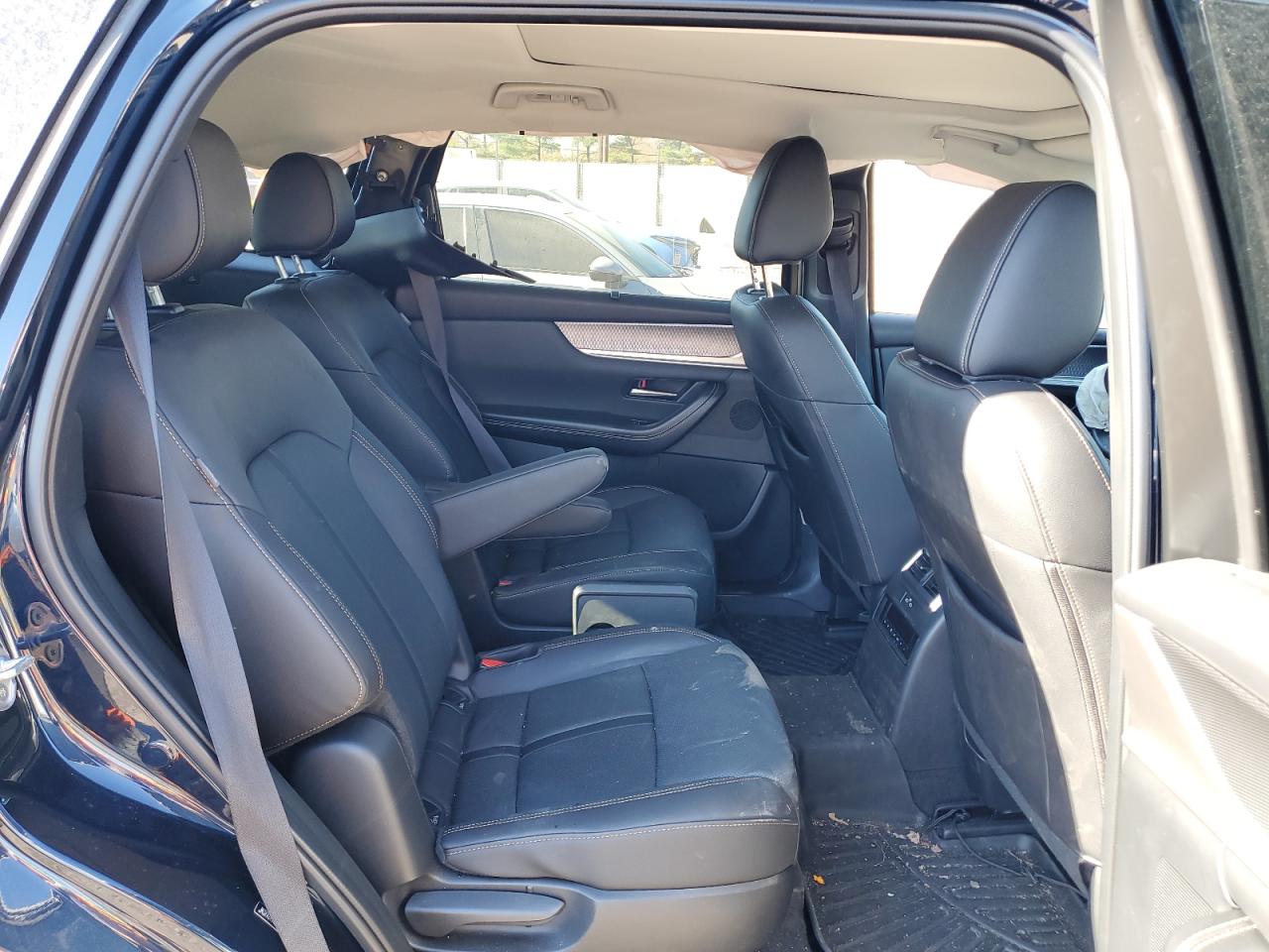 2024 Mazda CX-90 - Image 11