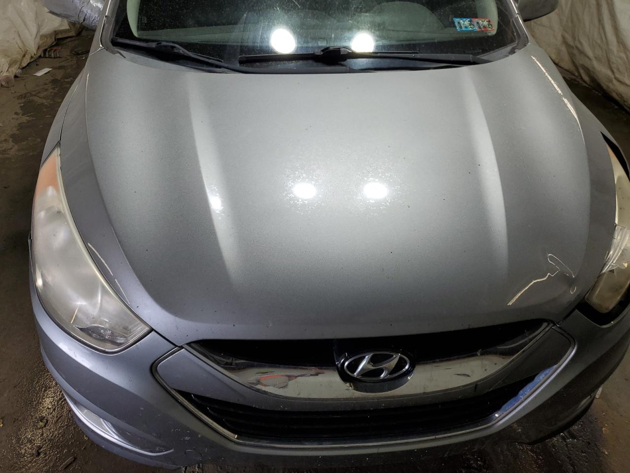 2010 Hyundai Tucson Gls VIN: KM8JUCAC4AU091878 Lot: 79438504