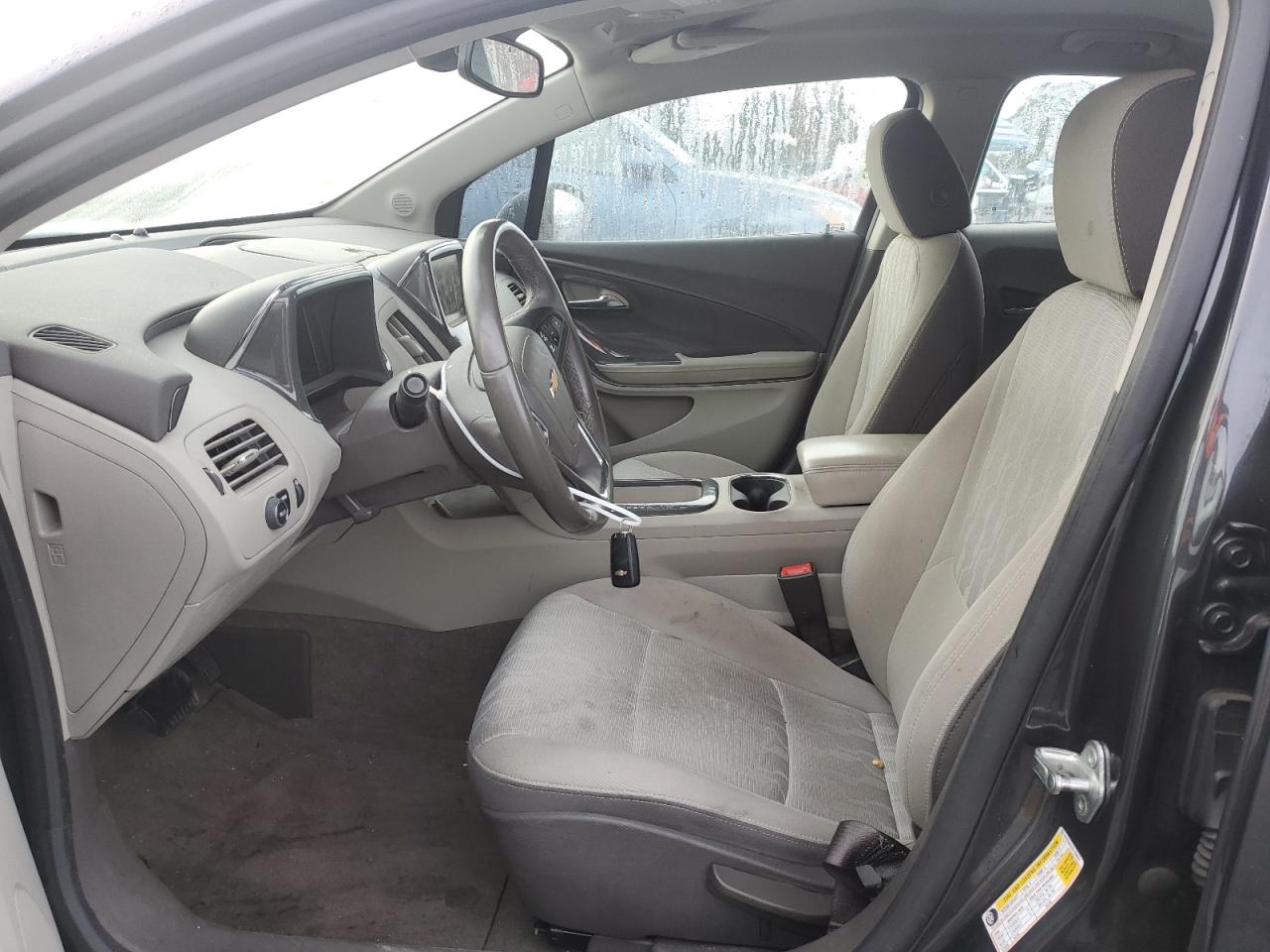 2014 Chevrolet Volt - Image 7