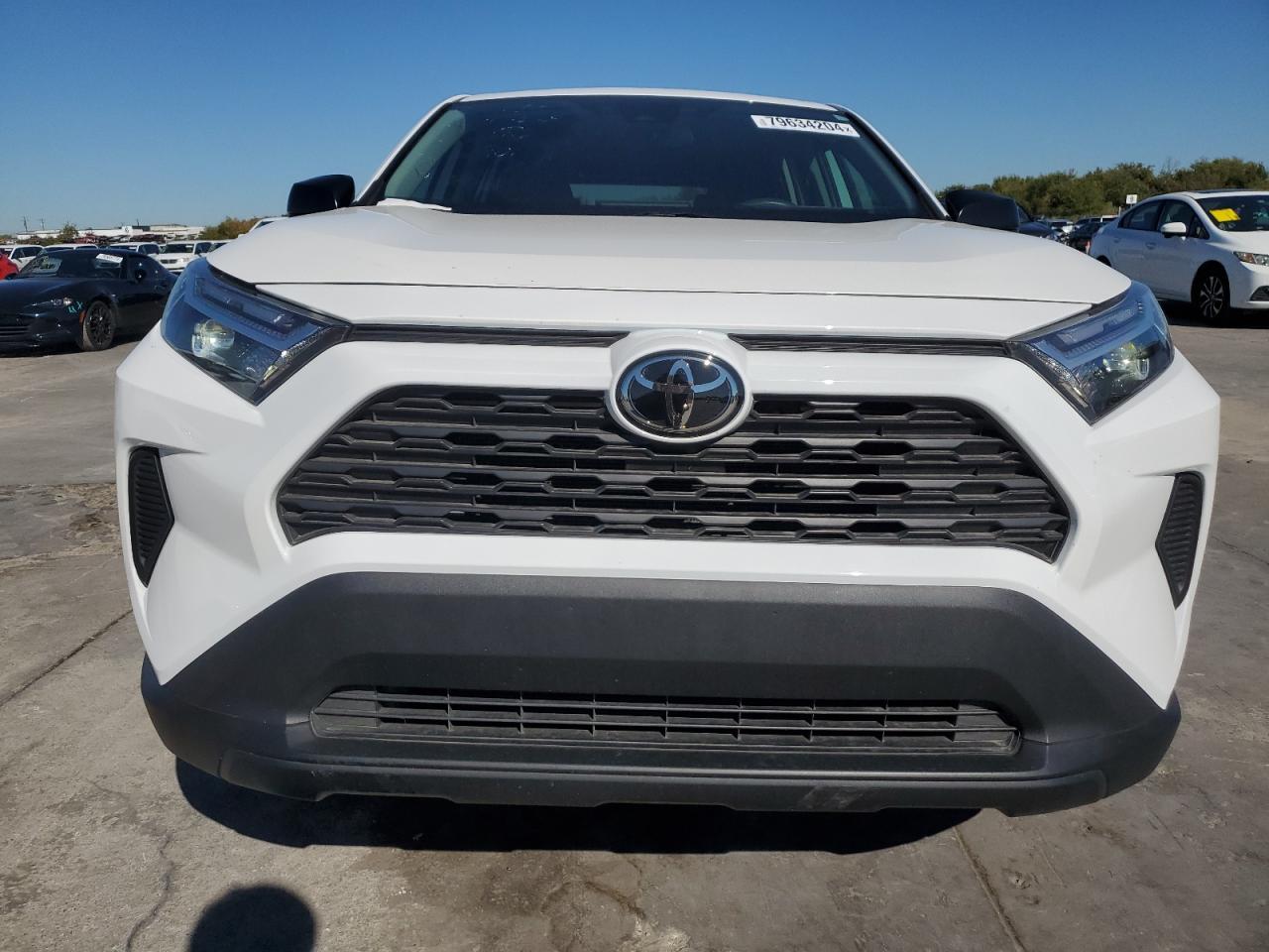 2023 Toyota RAV 4 - Image 5