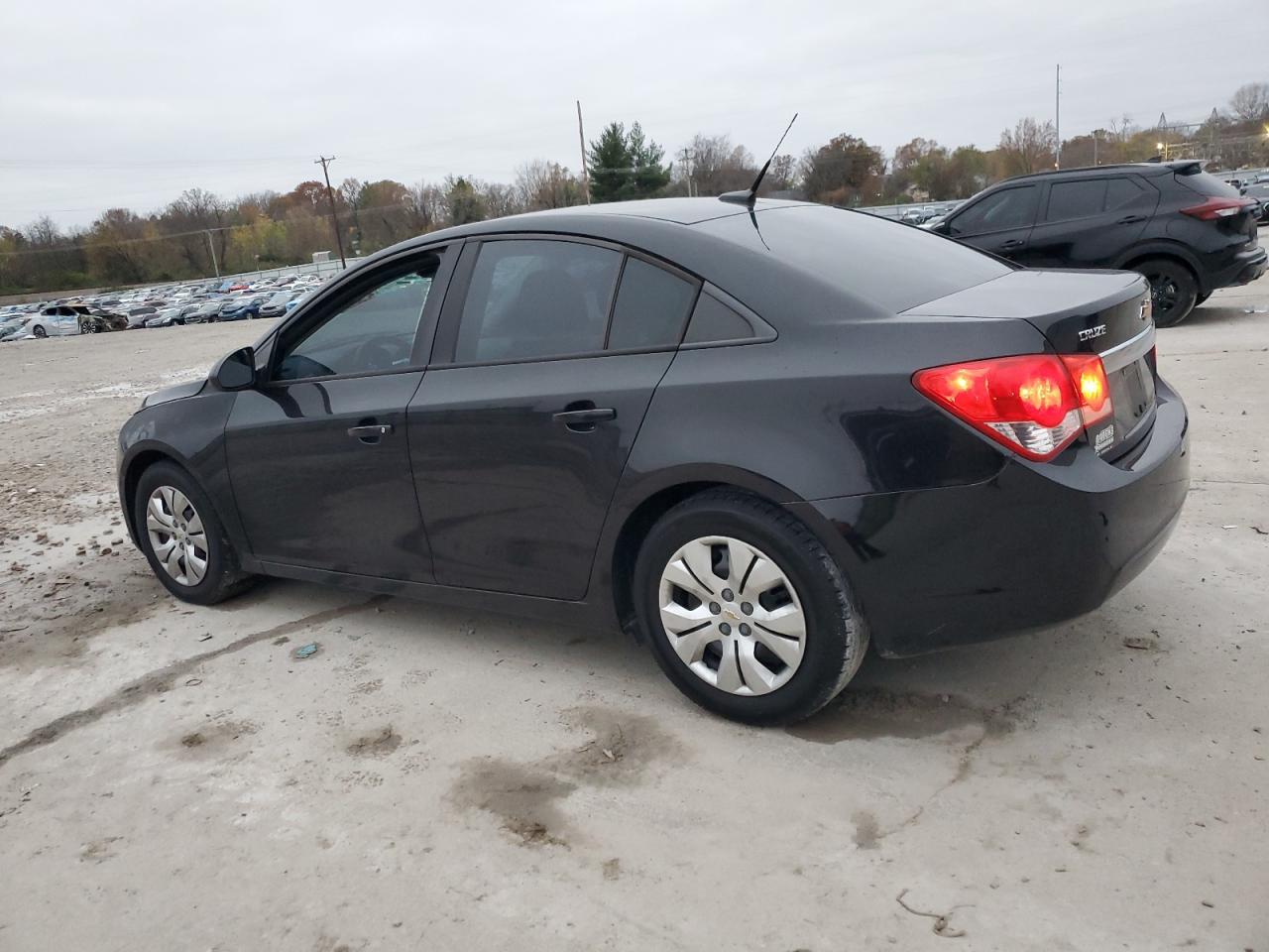 2014 Chevrolet Cruze - Image 2