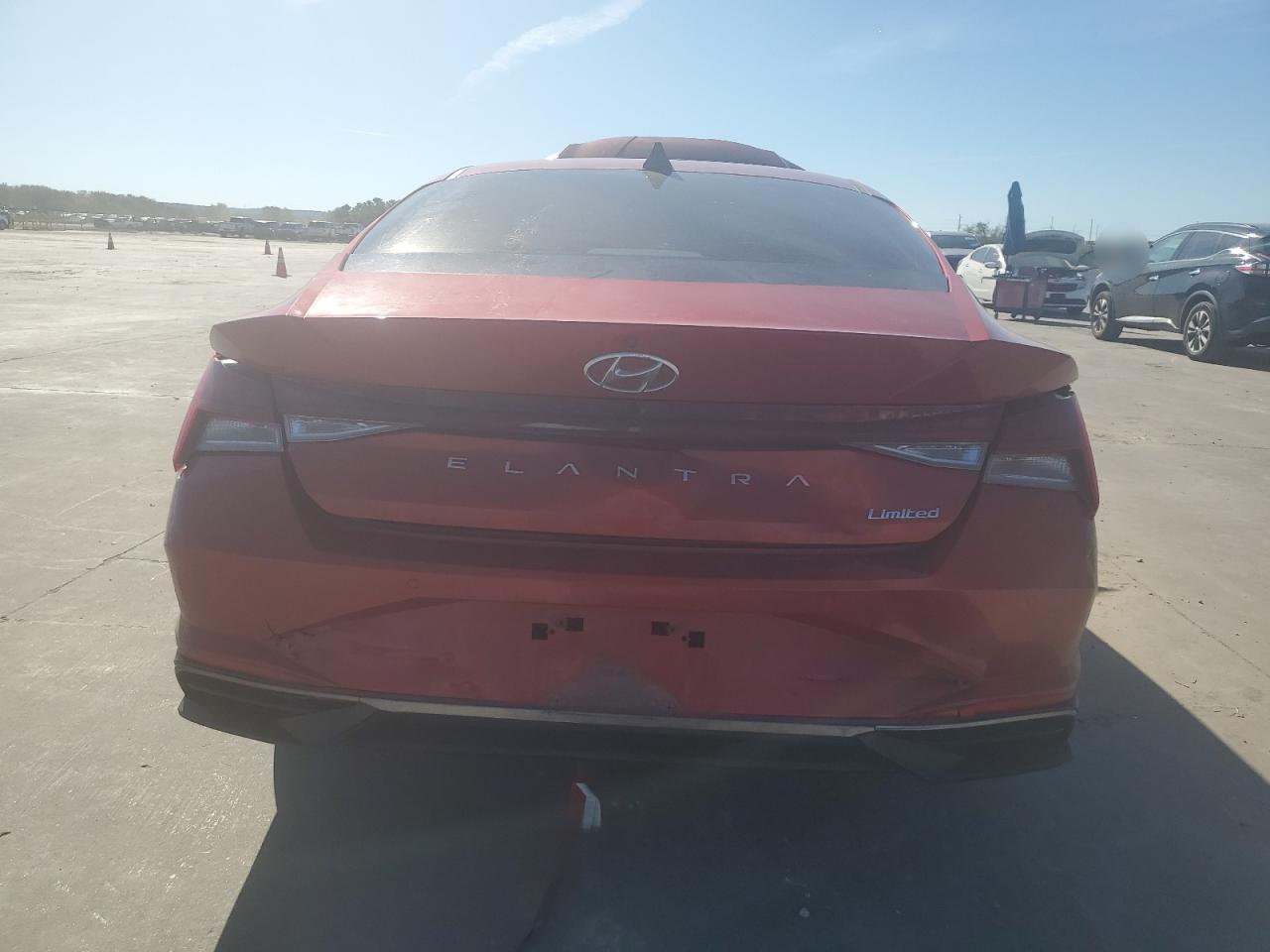 2021 Hyundai Elantra - Image 6