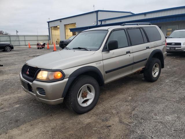 2001 Mitsubishi Montero Sport Es