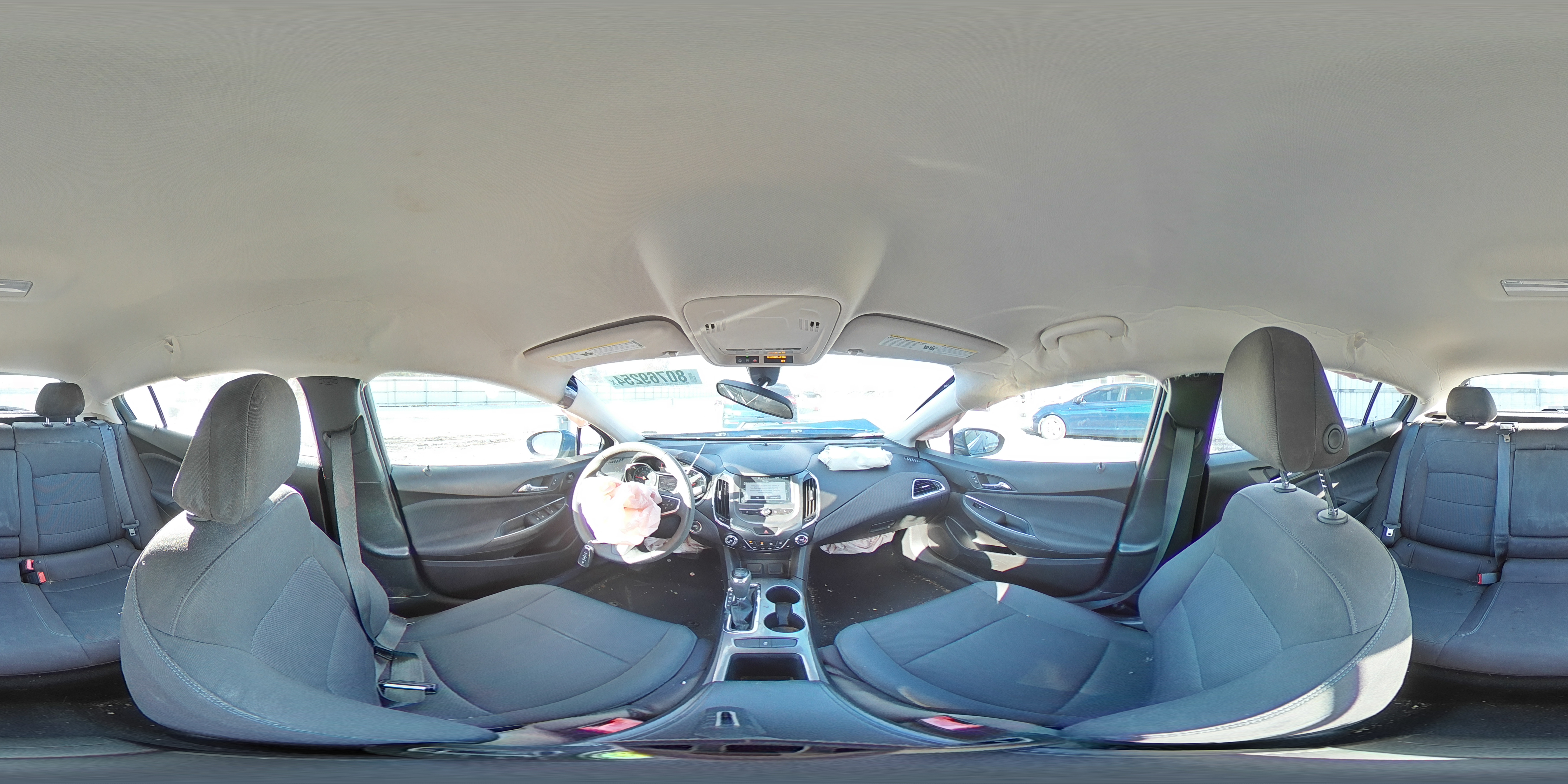 2018 Chevrolet Cruze - Image 13