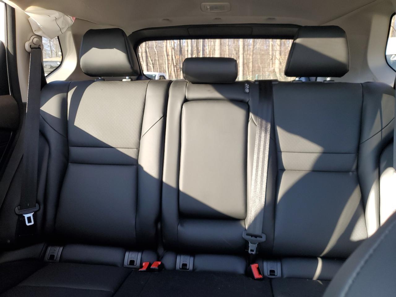 2021 Nissan Rogue - Image 10