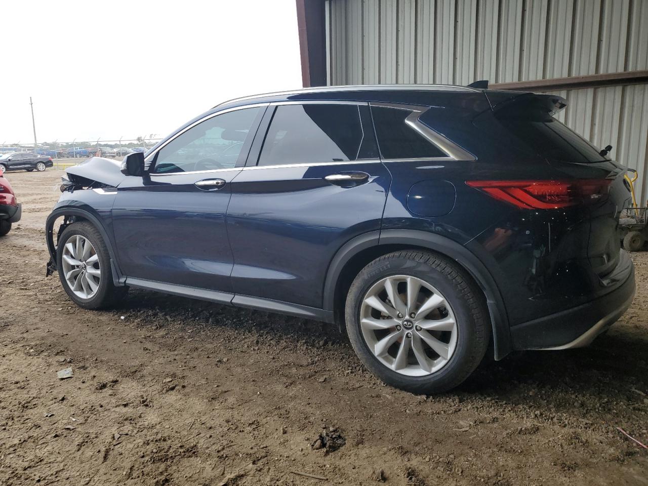 2019 Infiniti QX50 - Image 2