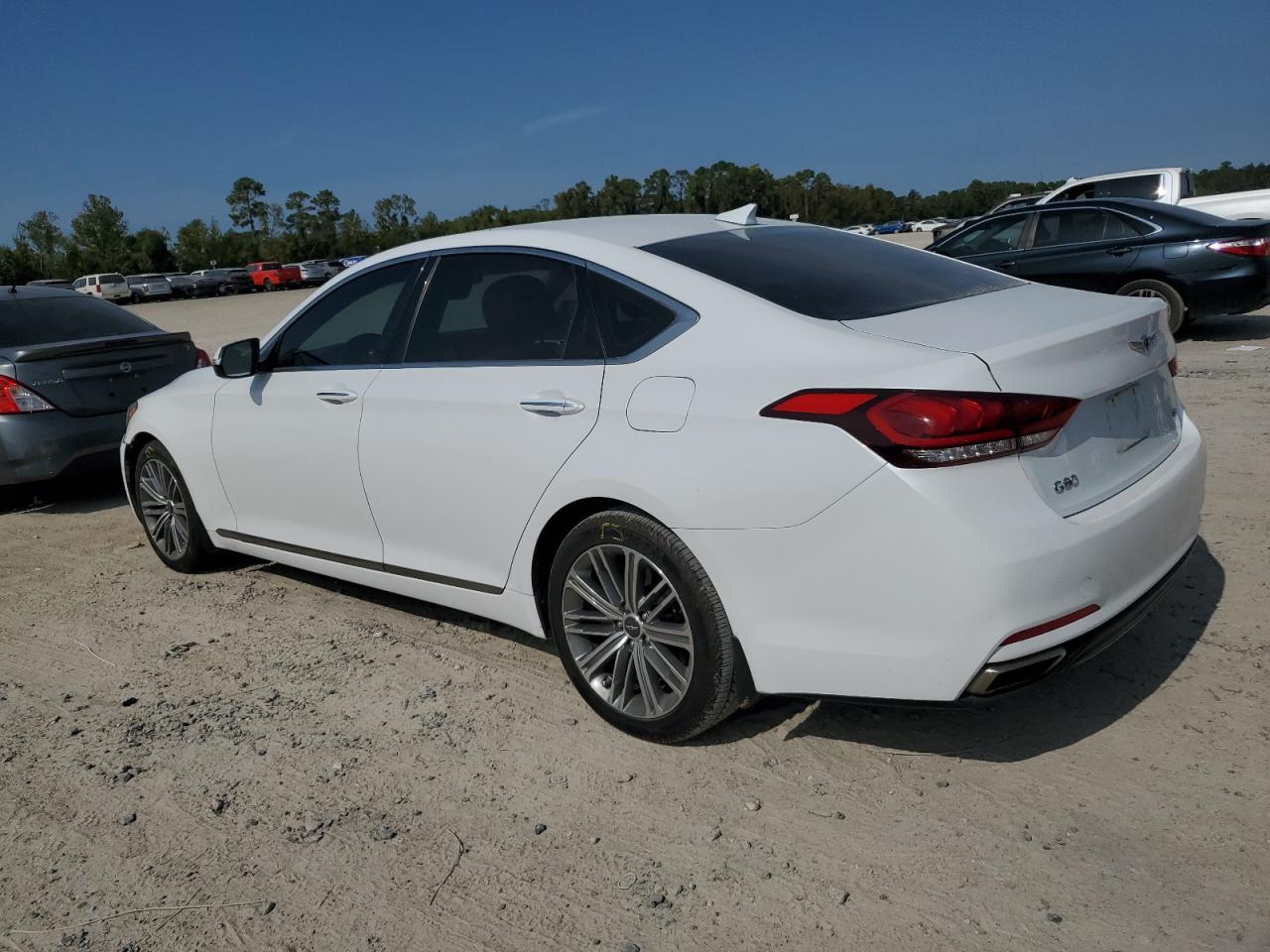 VIN KMHGN4JE1JU245185 2018 GENESIS G80 no.2