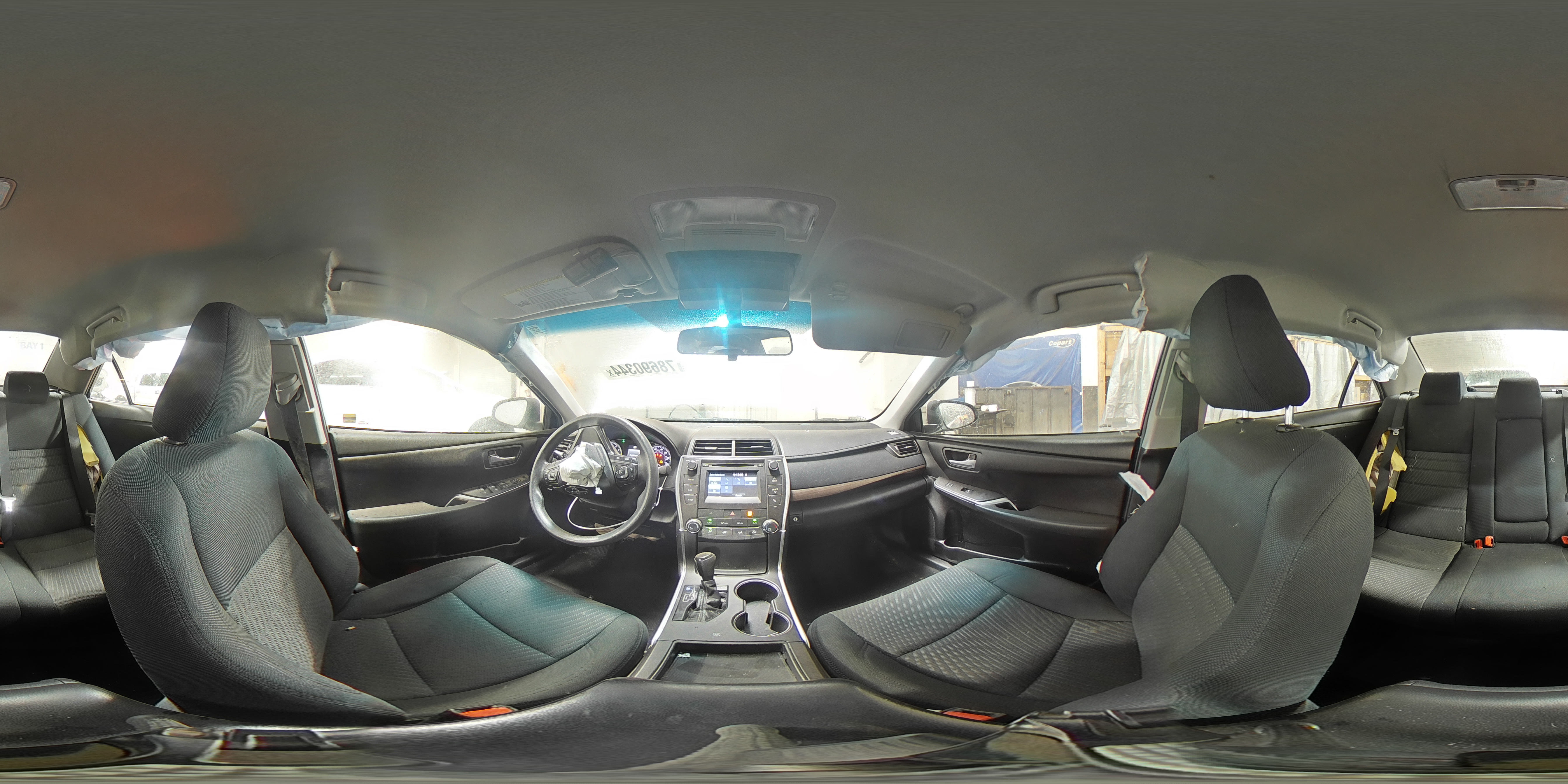 2016 Toyota Camry - Image 14