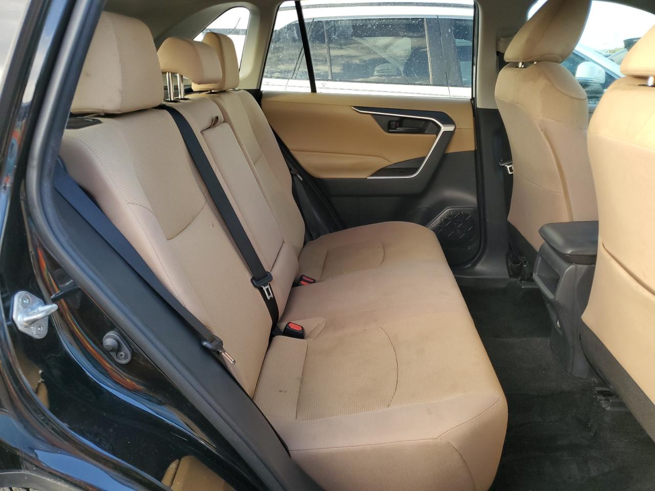 2019 Toyota RAV 4 - Image 11