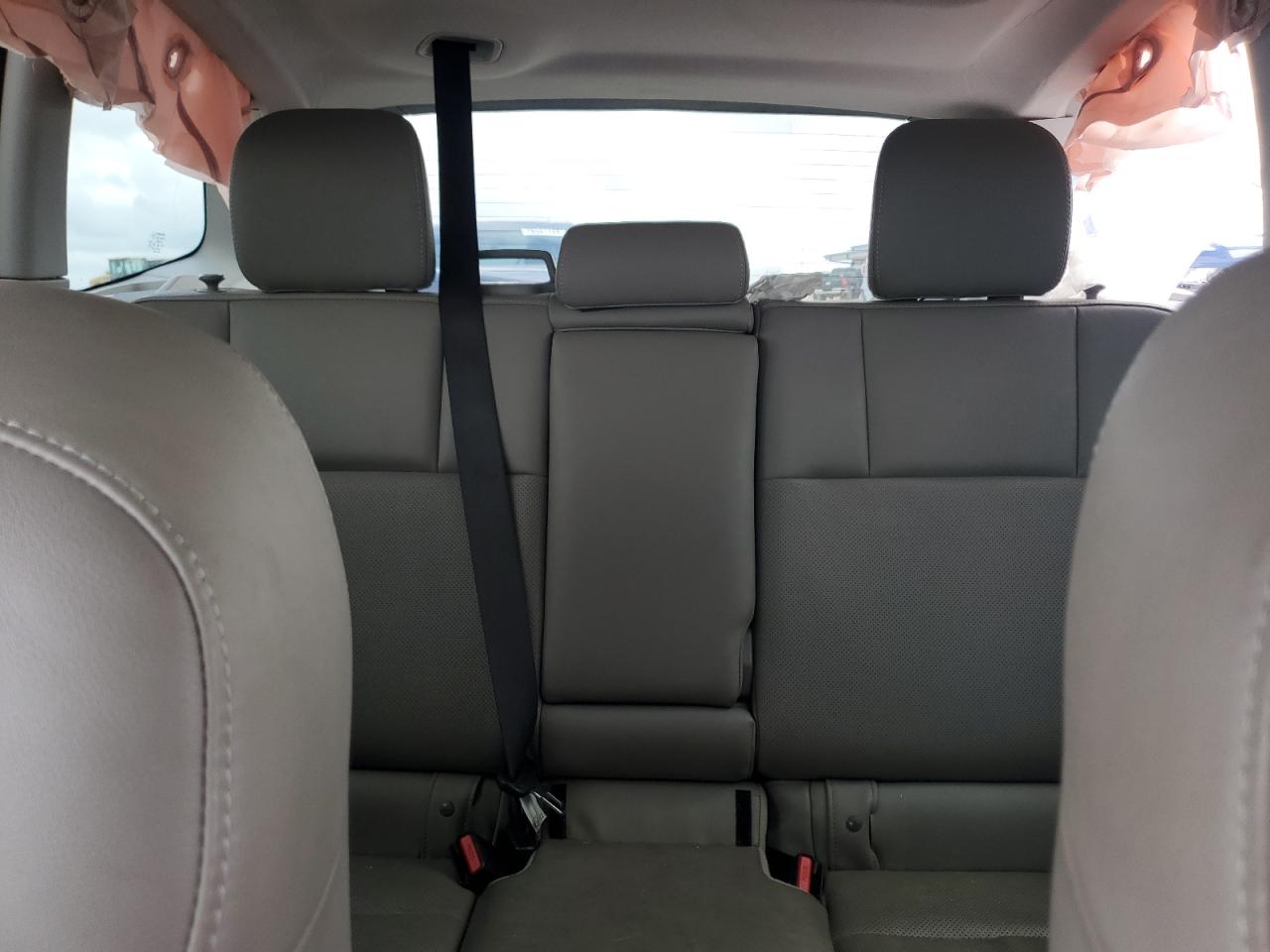 2017 Subaru Forester - Image 10