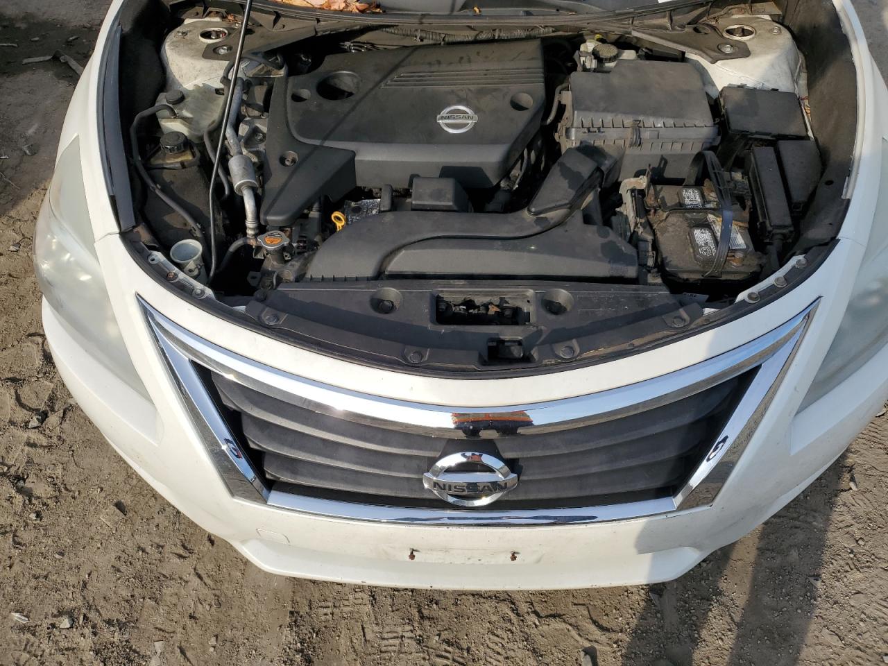 2013 Nissan Altima - Image 11