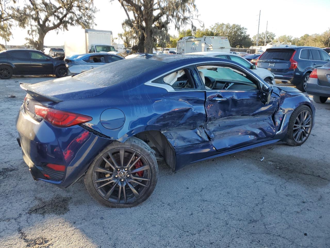 2017 Infiniti Q60 - Image 3