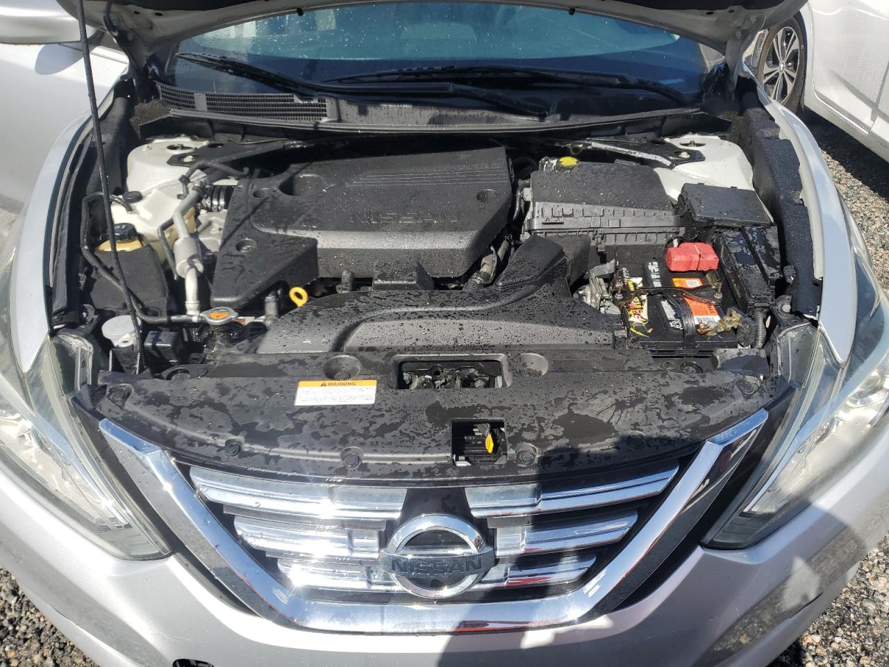 2018 Nissan Altima - Image 11