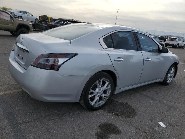  NISSAN MAXIMA 2012 Серебристый