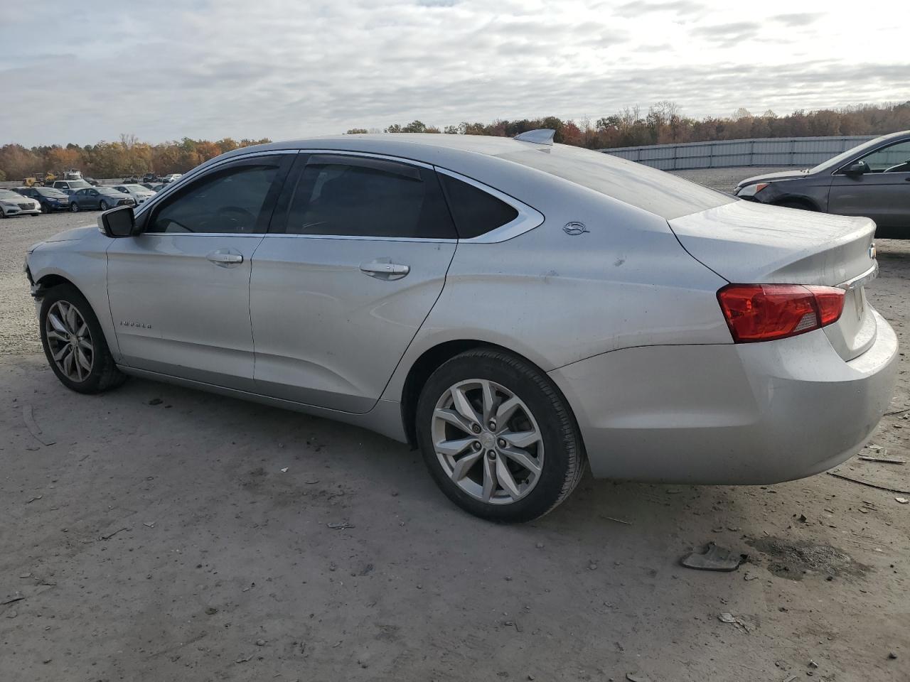 2019 Chevrolet Impala - Image 2