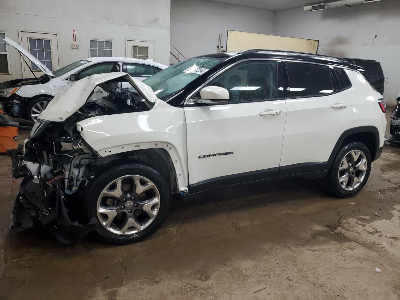 VIN 3C4NJDCB7LT233727 2020 JEEP COMPASS no.1