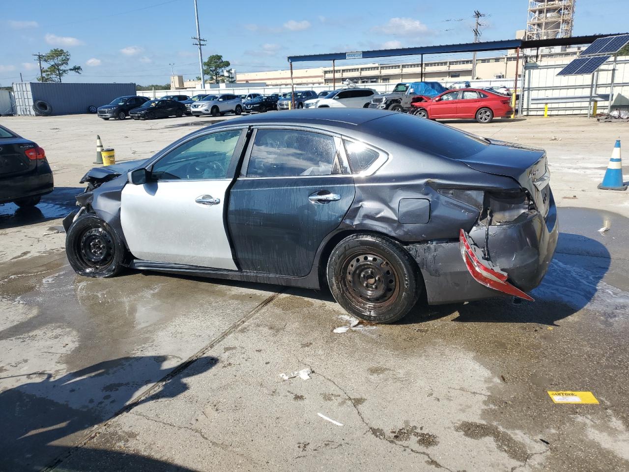 2013 Nissan Altima - Image 2