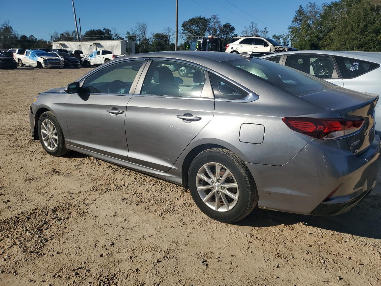 VIN 5NPE24AF8KH755719 2019 HYUNDAI SONATA no.2