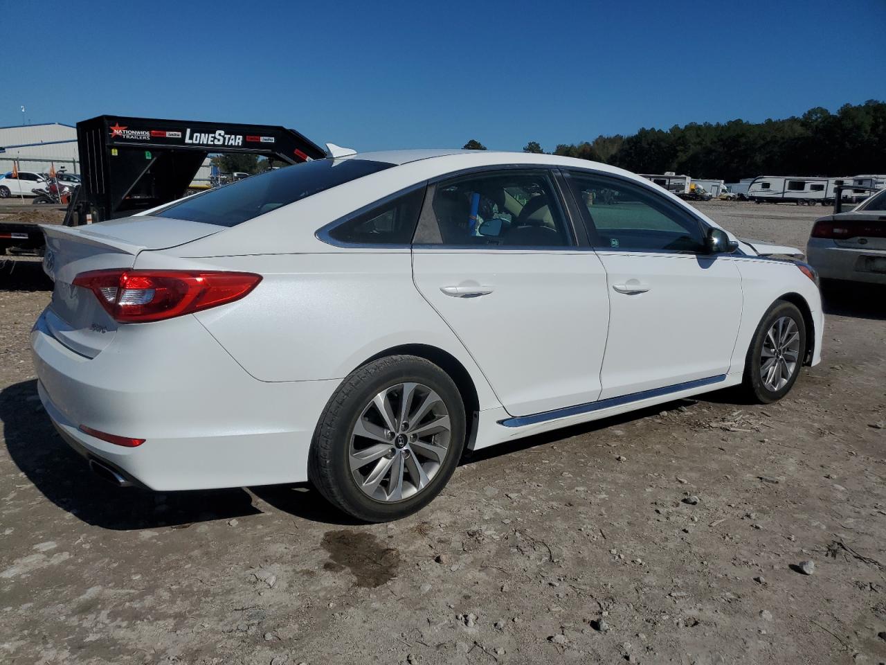 2017 Hyundai Sonata - Image 3