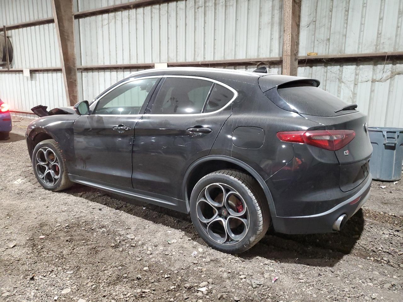 2019 Alfa Romeo Stelvio - Image 2