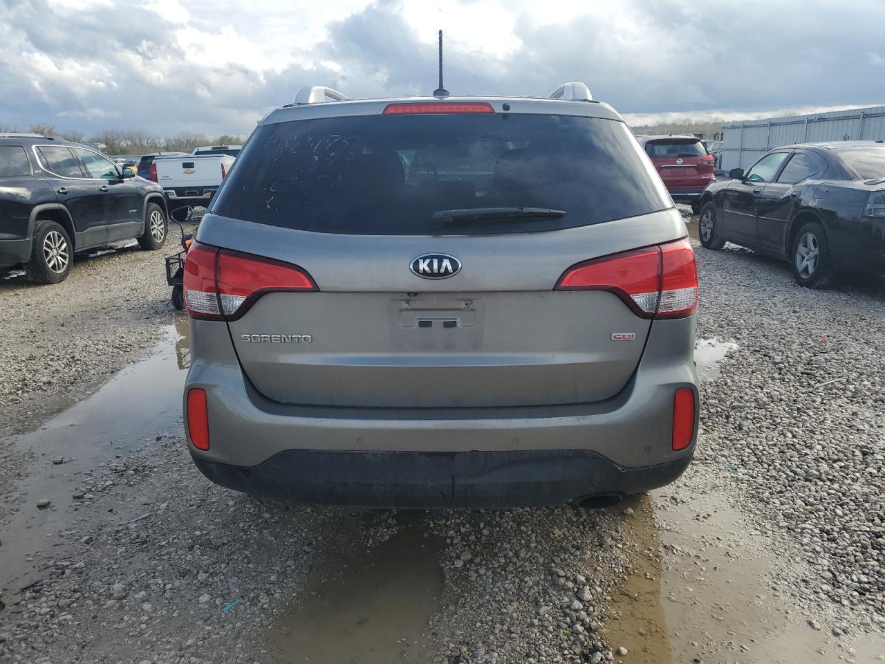 2015 Kia Sorento Lx VIN: 5XYKT4A64FG649135 Lot: 79069724