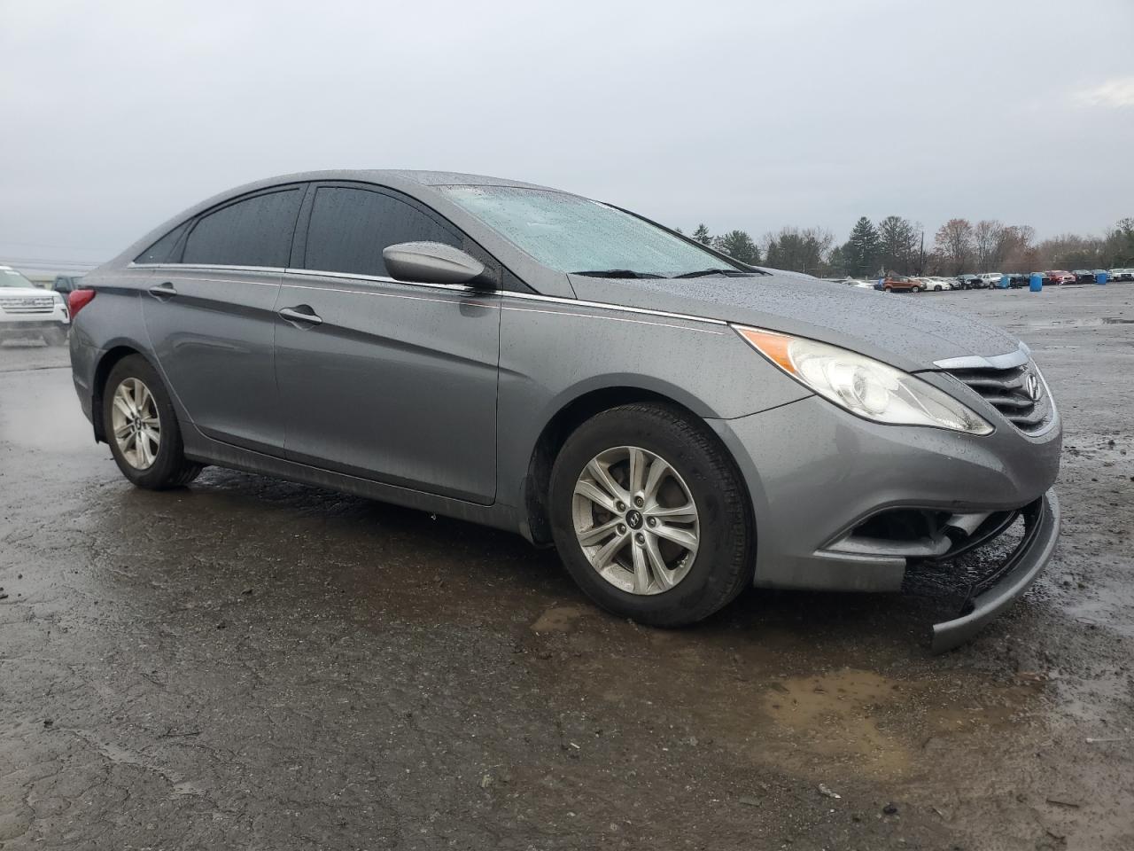 2013 Hyundai Sonata - Image 4
