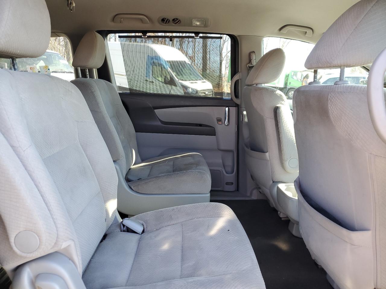 2016 Honda Odyssey - Image 12