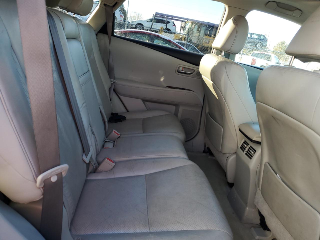 2011 Lexus RX - Image 11