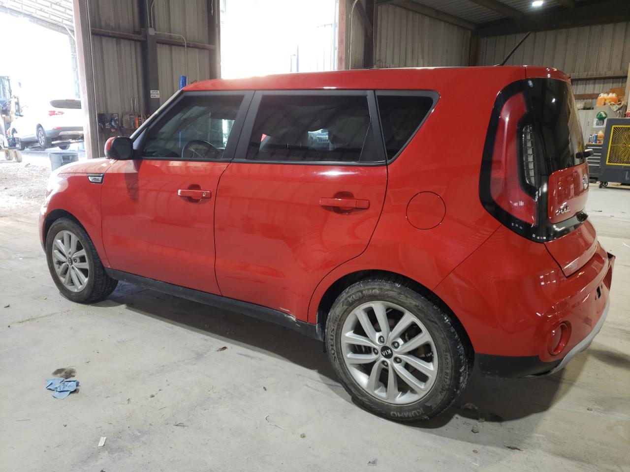 2019 Kia Soul - Image 2