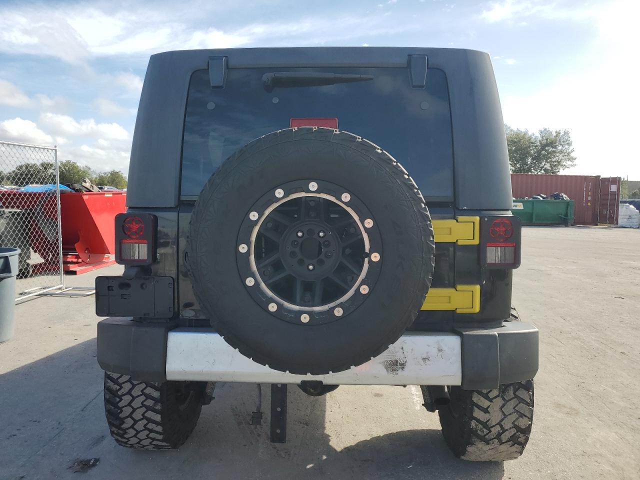 2008 Jeep Wrangler Unlimited Sahara VIN: 1J4GA59138L609673 Lot: 79507534