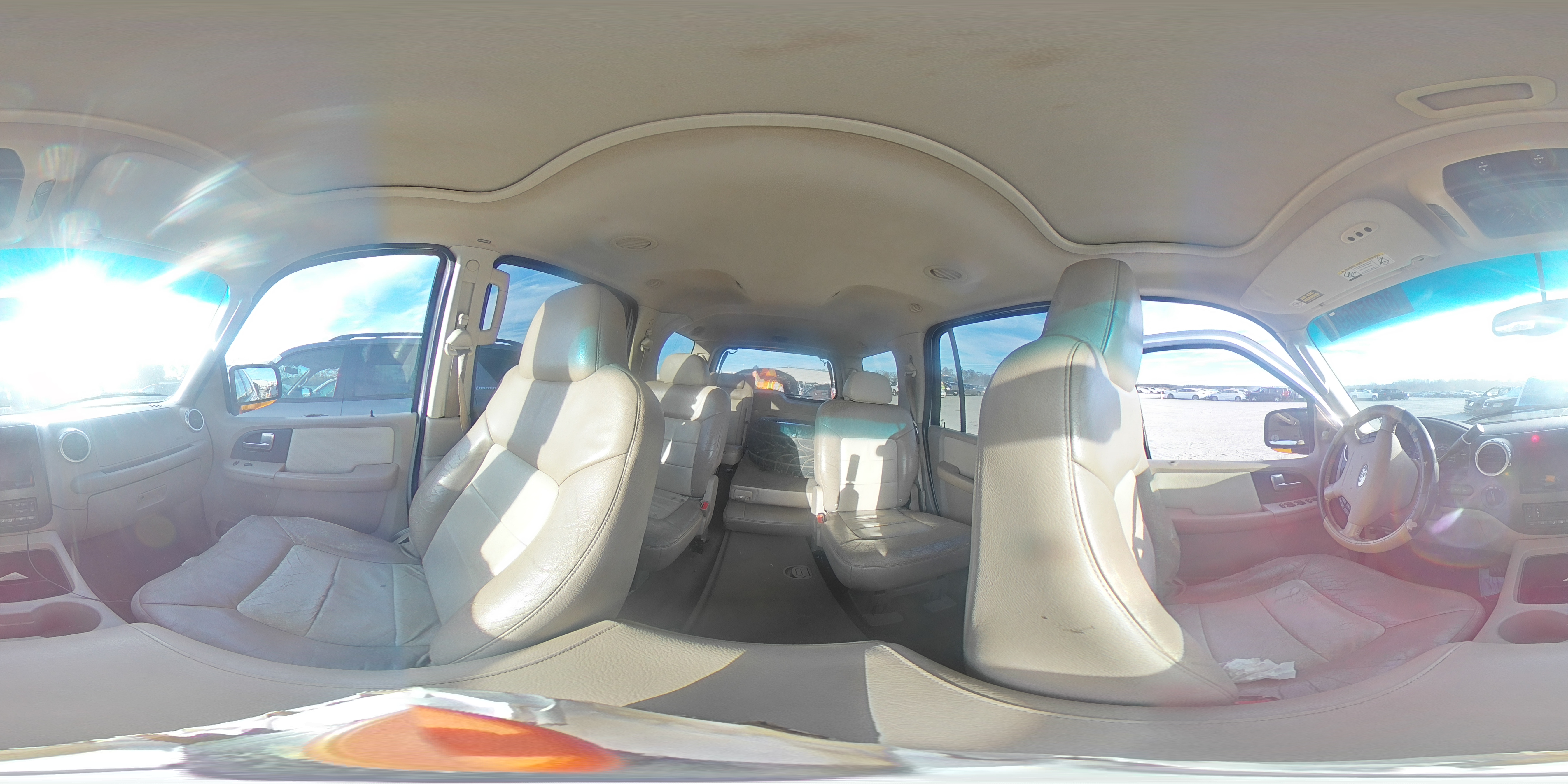 2003 Ford Expedition - Image 13